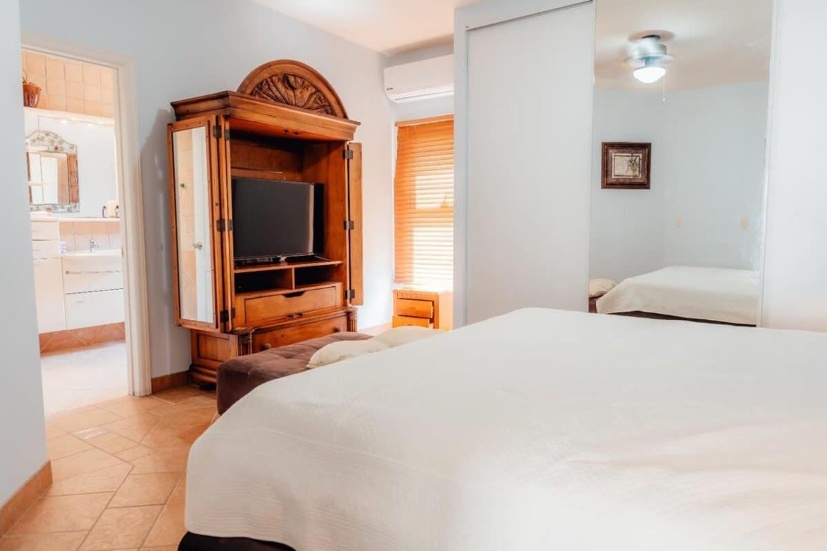 فيلا The Elegance Of Tierra Del Sol With Private Pool شاطئ بالم المظهر الخارجي الصورة