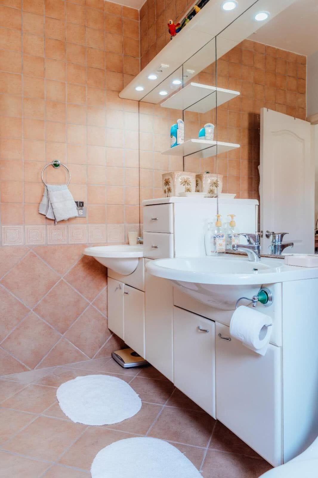 فيلا The Elegance Of Tierra Del Sol With Private Pool شاطئ بالم المظهر الخارجي الصورة
