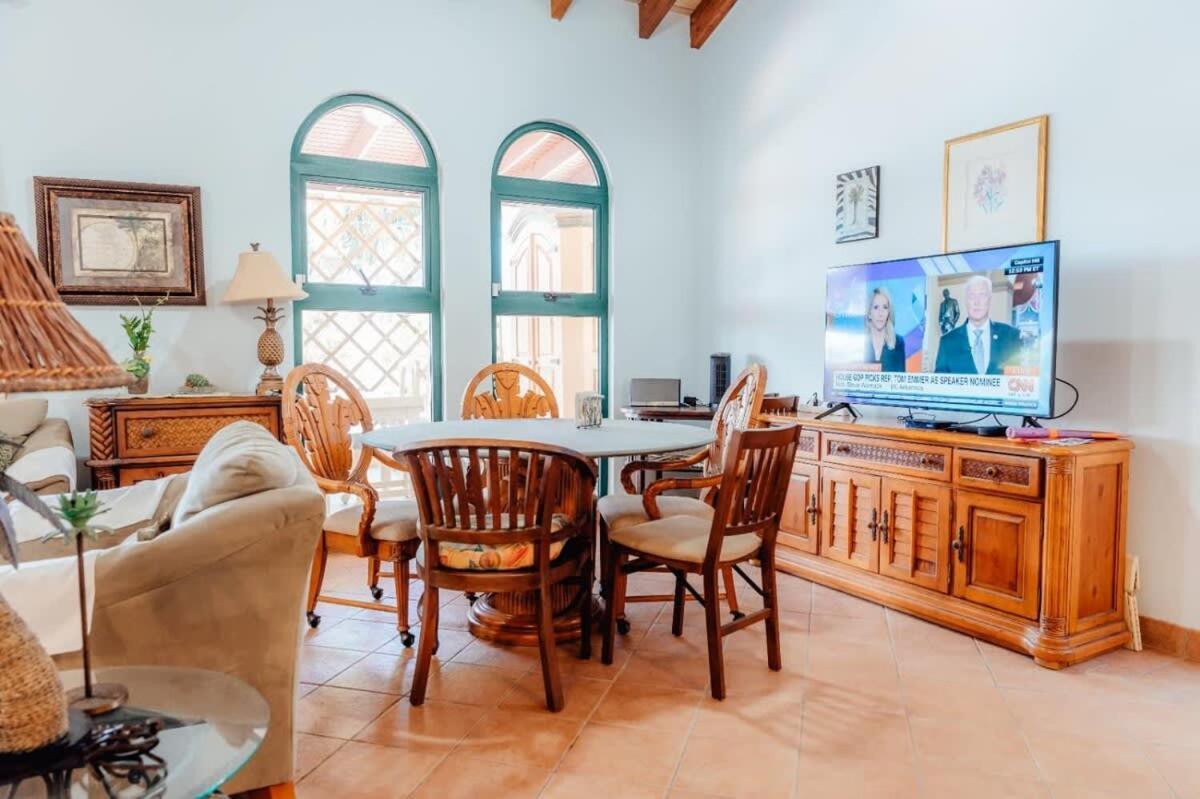 فيلا The Elegance Of Tierra Del Sol With Private Pool شاطئ بالم المظهر الخارجي الصورة